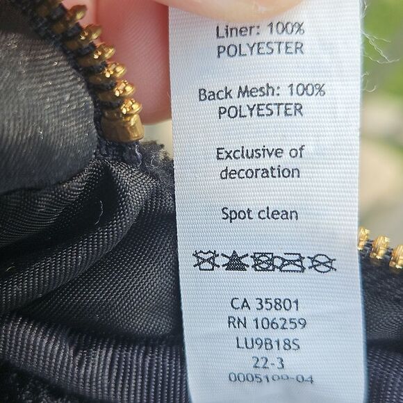 Lululemon Everywhere Belt Bag Fleece Black Sherpa Gold Zip - Picture 10 of 11